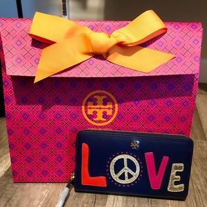NEW Tory Burch Love  special edition wallet